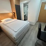 Garni Cirman Λιουμπλιάνα