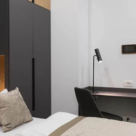 Garni Cirman 3* Λιουμπλιάνα