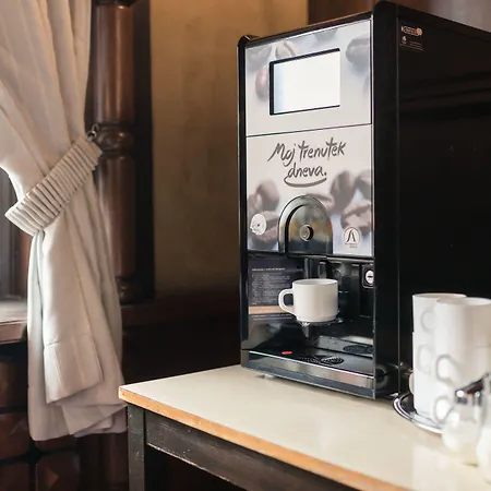 Garni Cirman 3* Λιουμπλιάνα