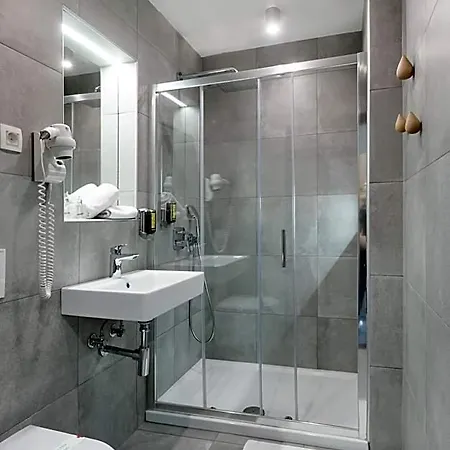 酒店 Garni Cirman 卢布尔雅那