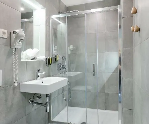 Otel Garni Cirman 3*