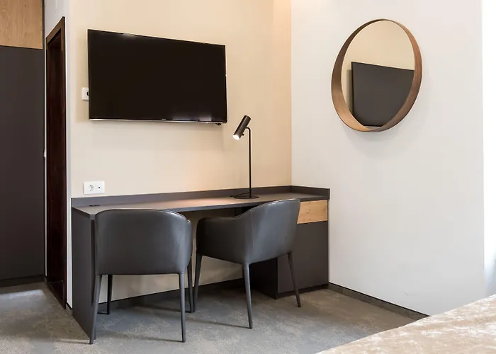 Hotell Garni Cirman 3*